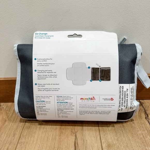 Munchkin Go Change Travel Diaper Changing Kit, Gray with Blue Lining, NEW - Picture 3 of 3